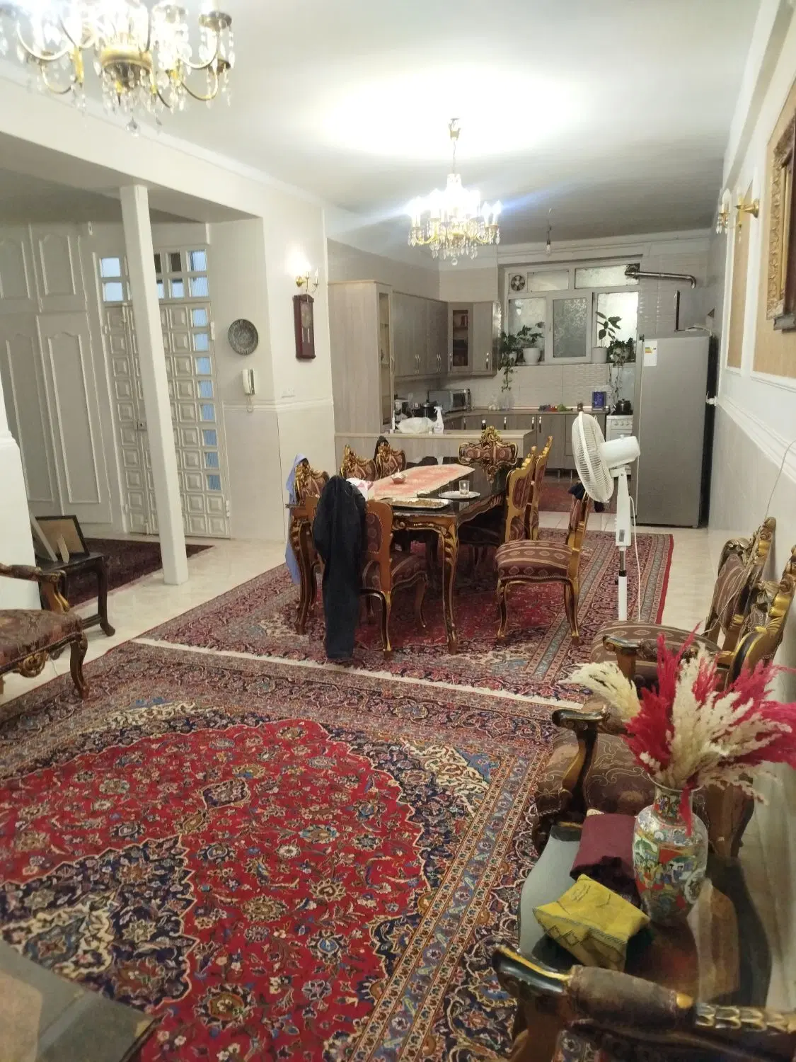آپارتمان ۱۳۰متر دو خواب