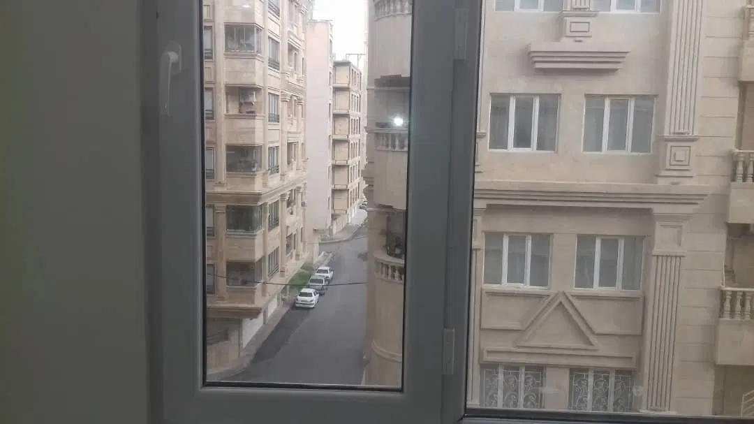 واحد ۱۸۰ متر باقری