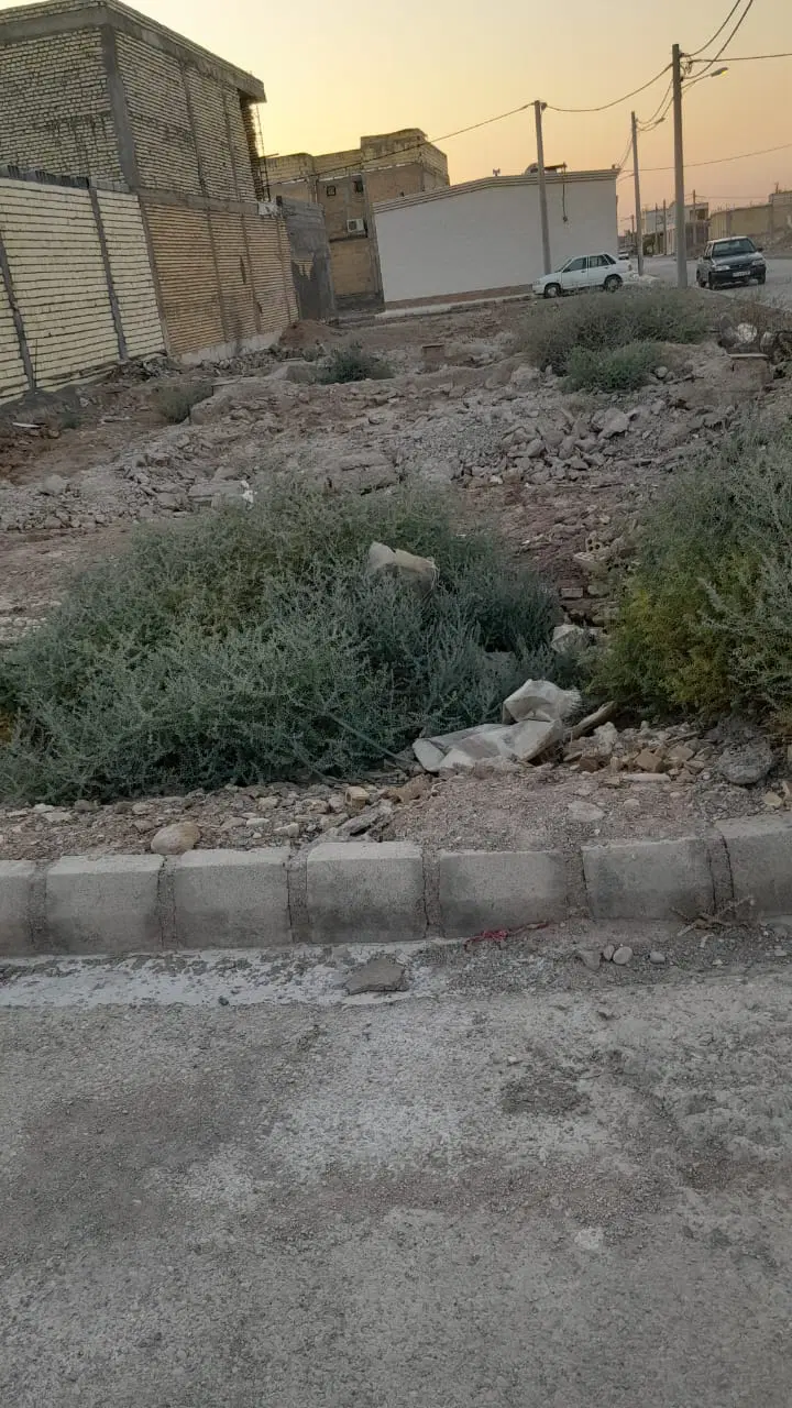 زمین ۱۸۰متر دونبش فاز ۲کوی بهروز قطعه ی۱۹۹
