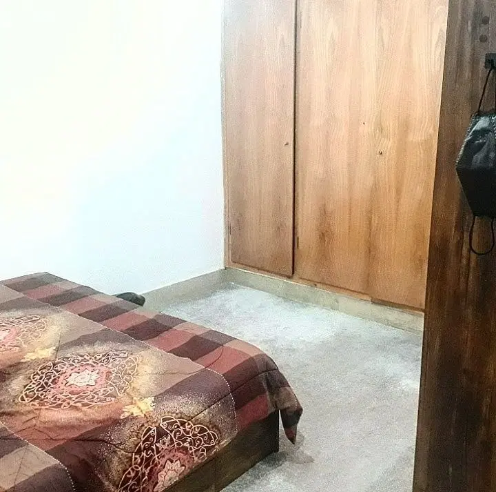 ۱۷۵ متر، ۳ خواب، تک‌واحدی، پنج آذر