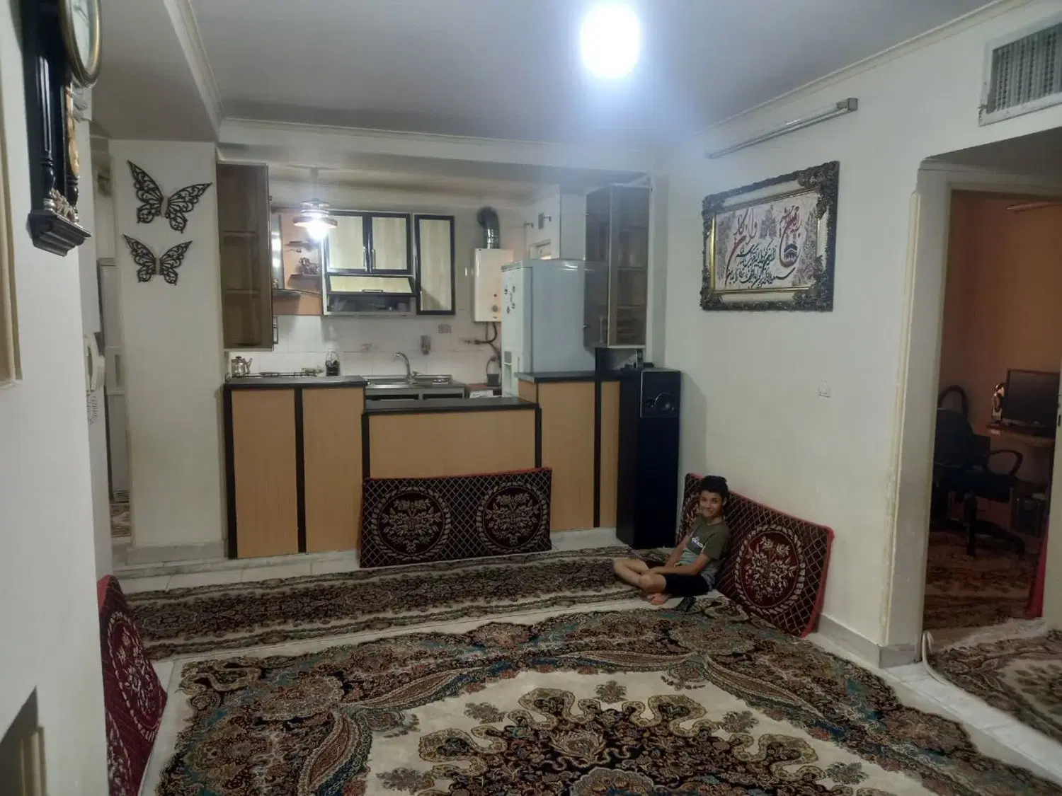 آپارتمان فول امکانات - مسکن مهر *موقعیت عالی*