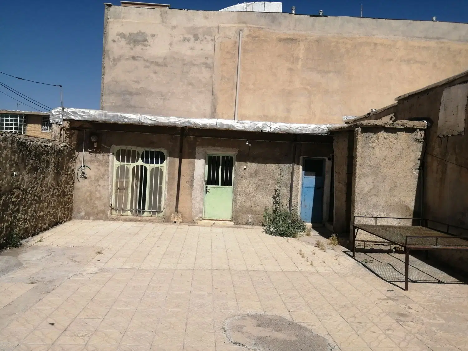 منزل ویلایی دونبش با موقعیت عالی بازسازی و ساخت