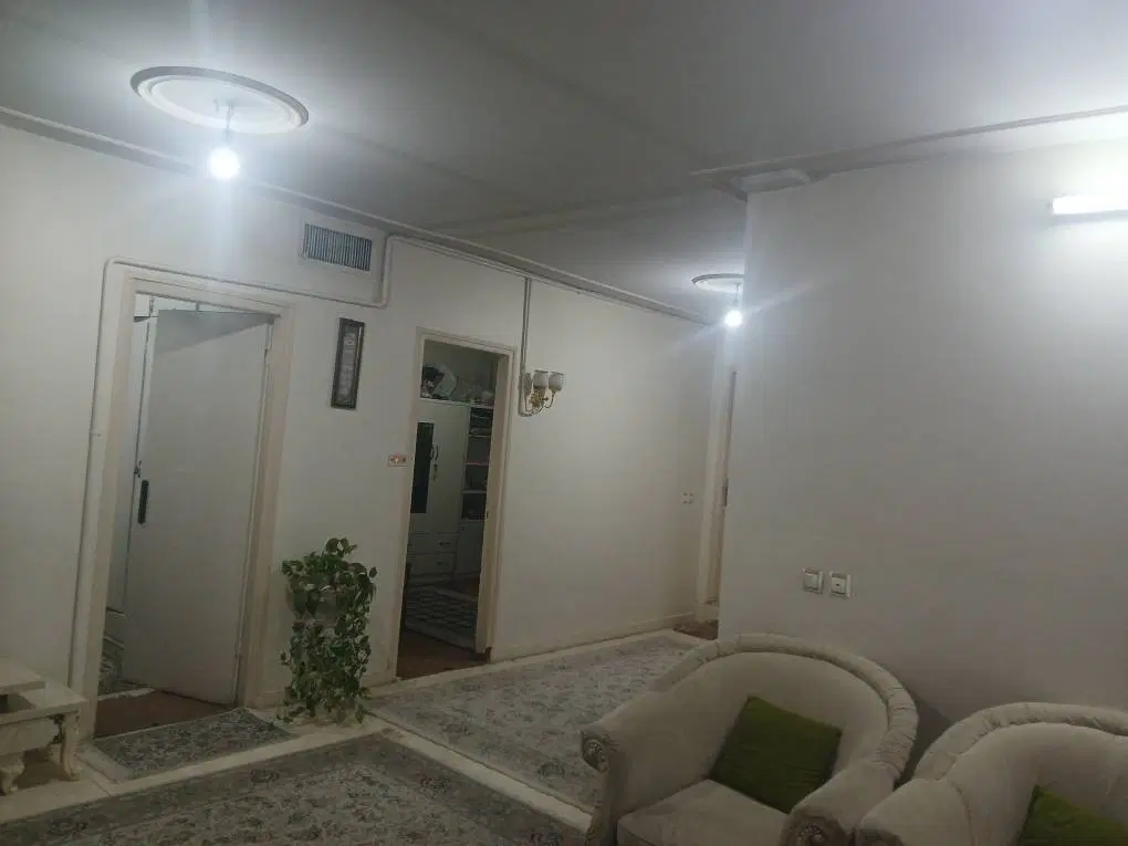 آپاتمان 80متری دوخواب