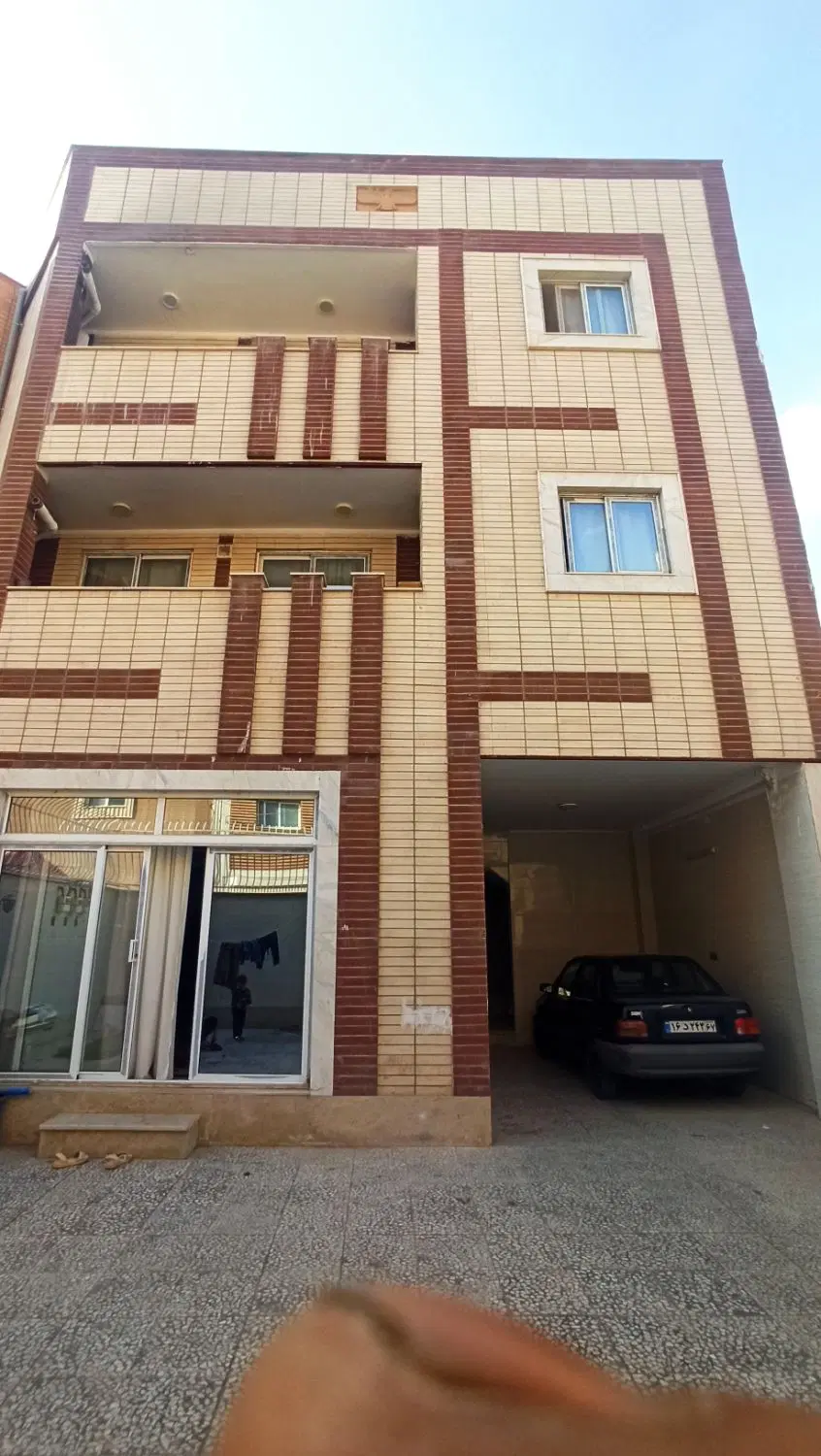 یک واحد ساختمان بابوکان