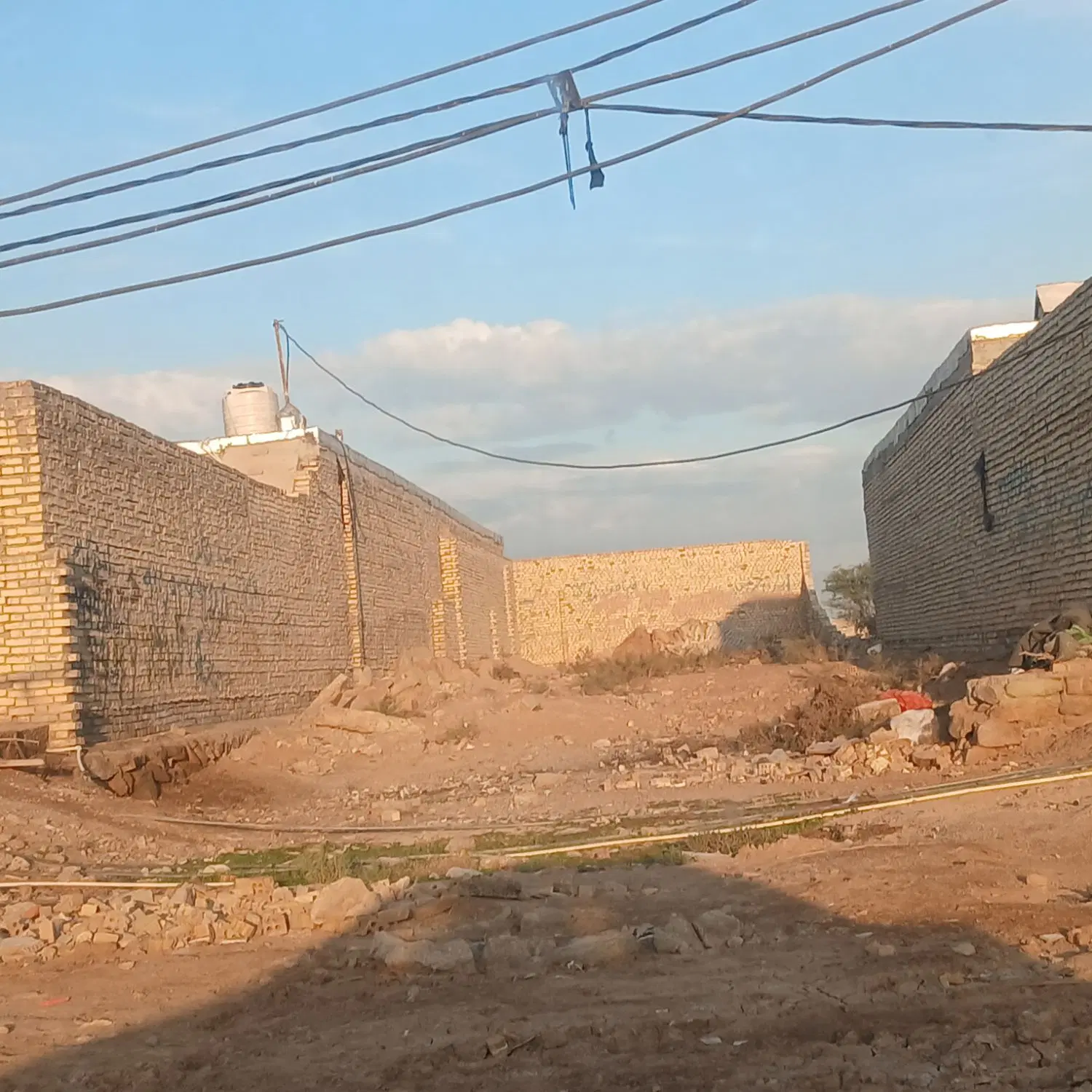ملک زمین
