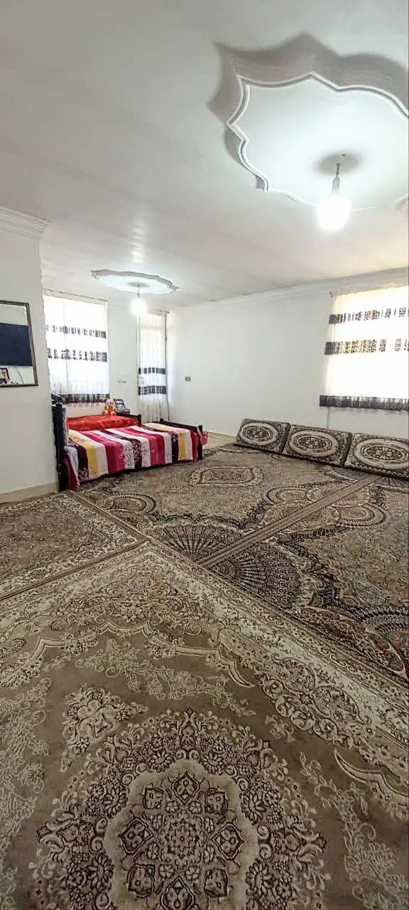 خونه دوطبقه دربست