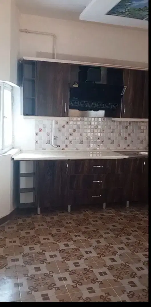 فروش آپارتمان ۱۴۰متری