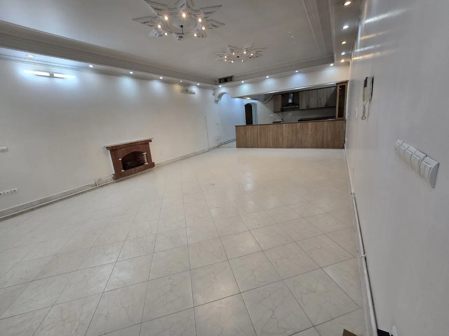 اجاره منزل گل خانه ای