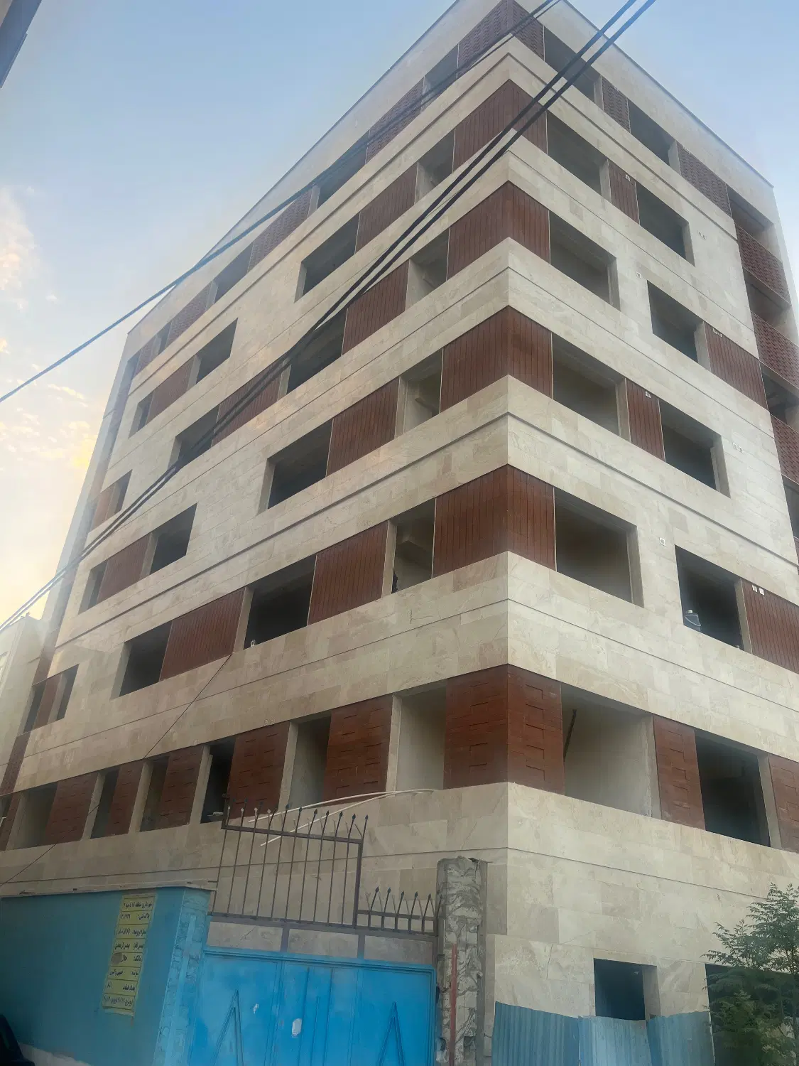 واحد ۱۰۰ متری