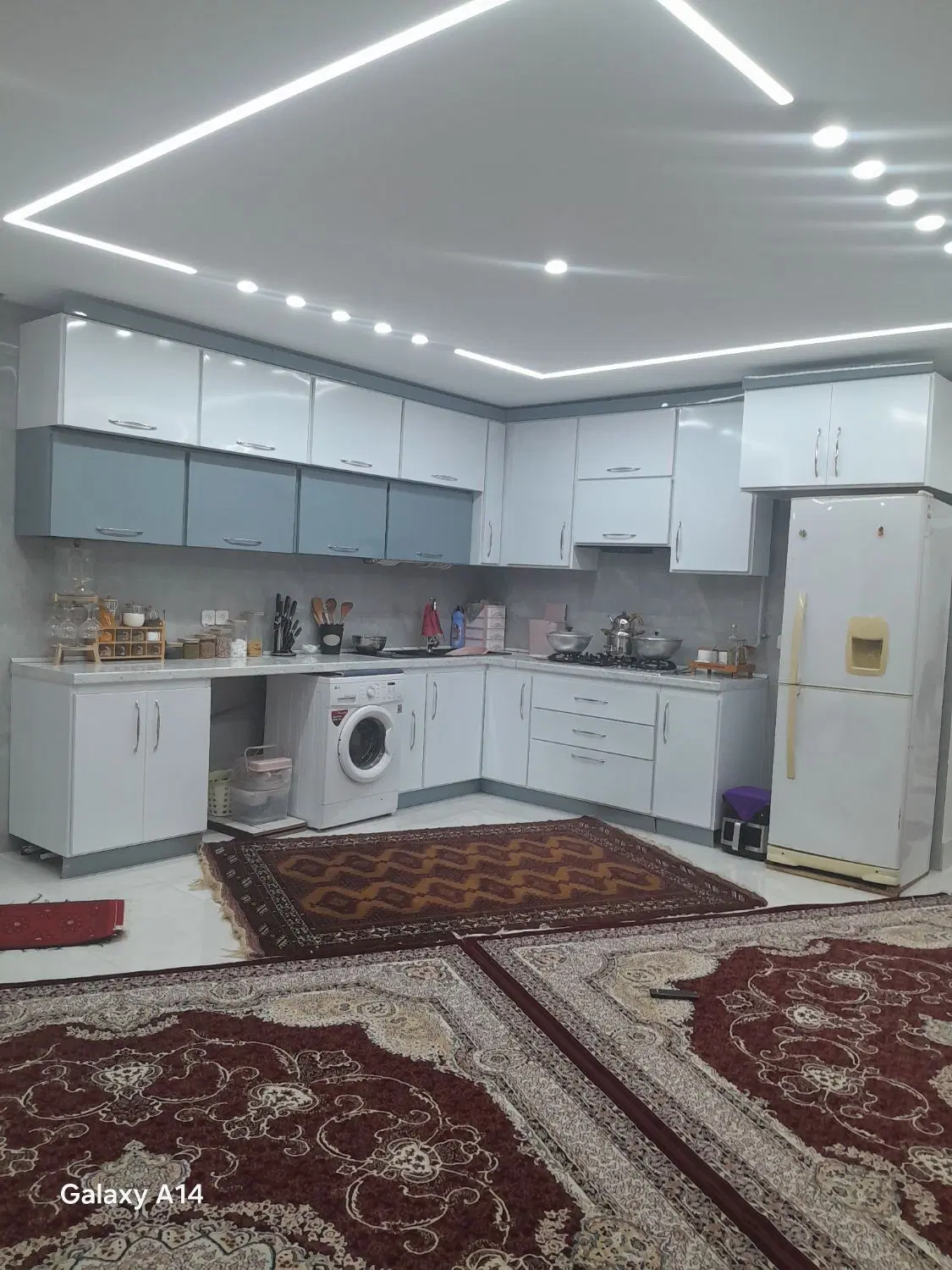 فروش یک واحد آپارتمان