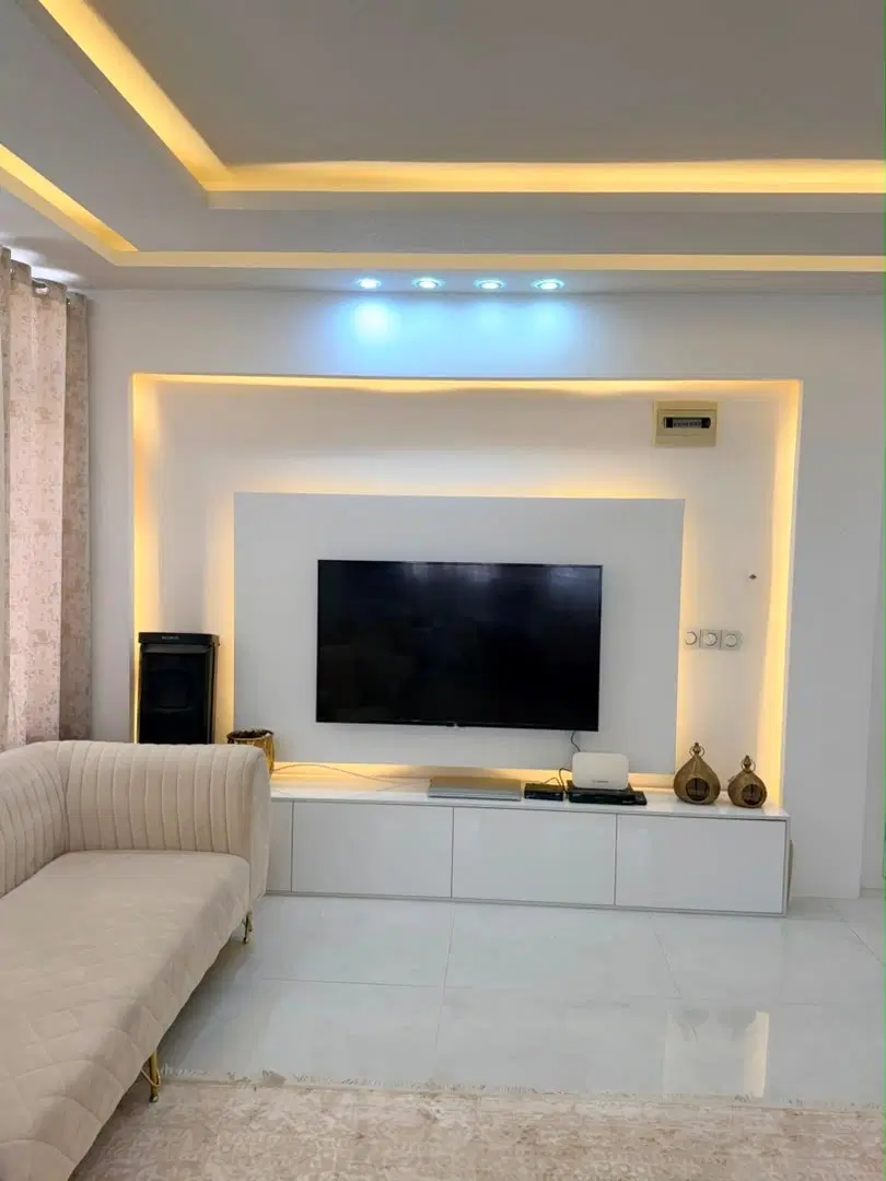 ۱۰۰ متری عاشوری