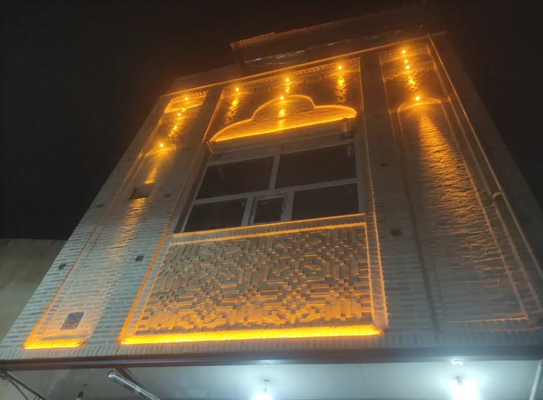 واحدآپارتمان نوسازکلیداول خ شریعتی مرکز شهردزفول