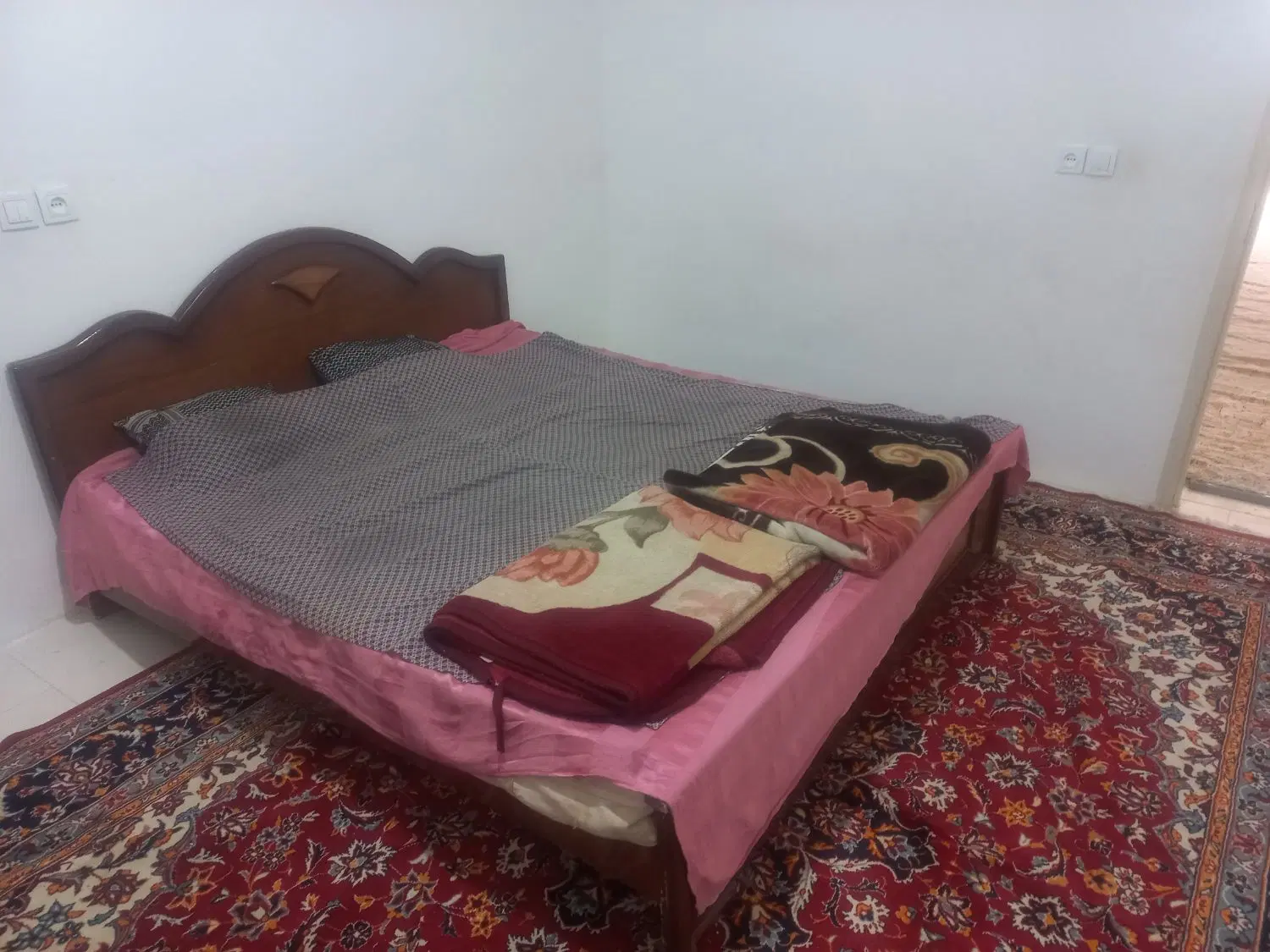 سوئیت دربست