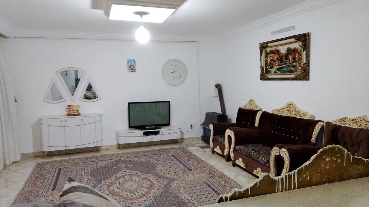 خانه واقع در رسالت ۱۶۸_۱۱ پلاک ۴