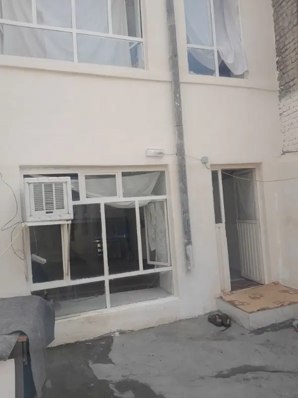 معاوضه خانه مسکونی واقع در سرداران ۲