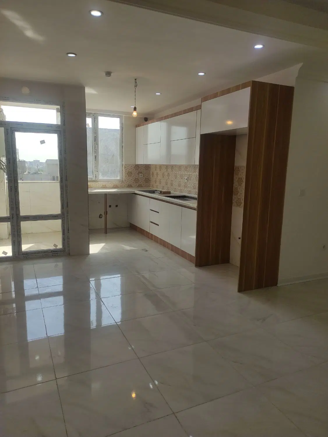 آپارتمان ۸۶متری نوساز فول