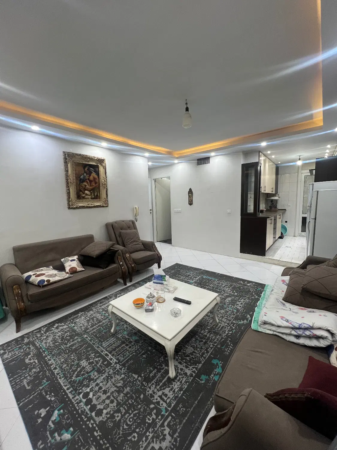 نواب بریانک ۴۵ متر کنار مترو خط ۷