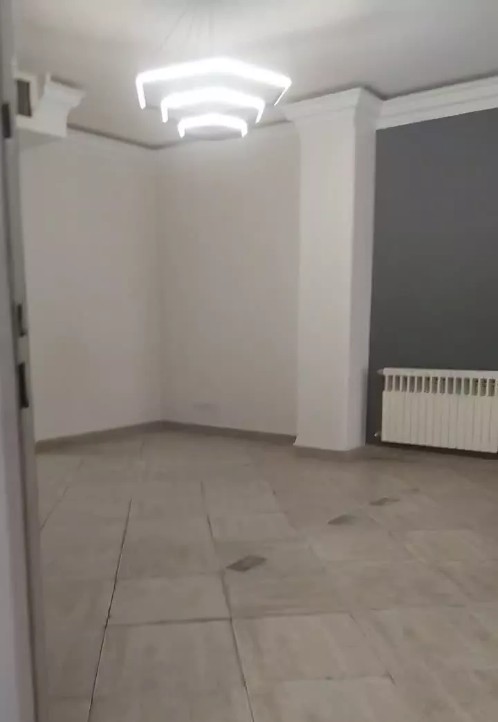 ۱۰ واحد مسکونی و ۵ سوییت مجزا ۳۴ میلیارد رهن کامل