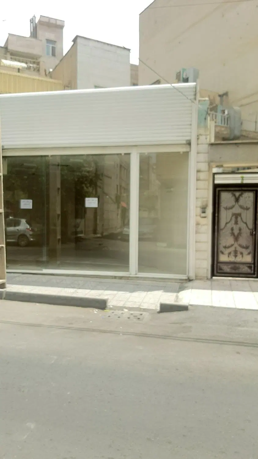 اجاره مغازه  ۲۸ و نیم متر در خیابان اصلی