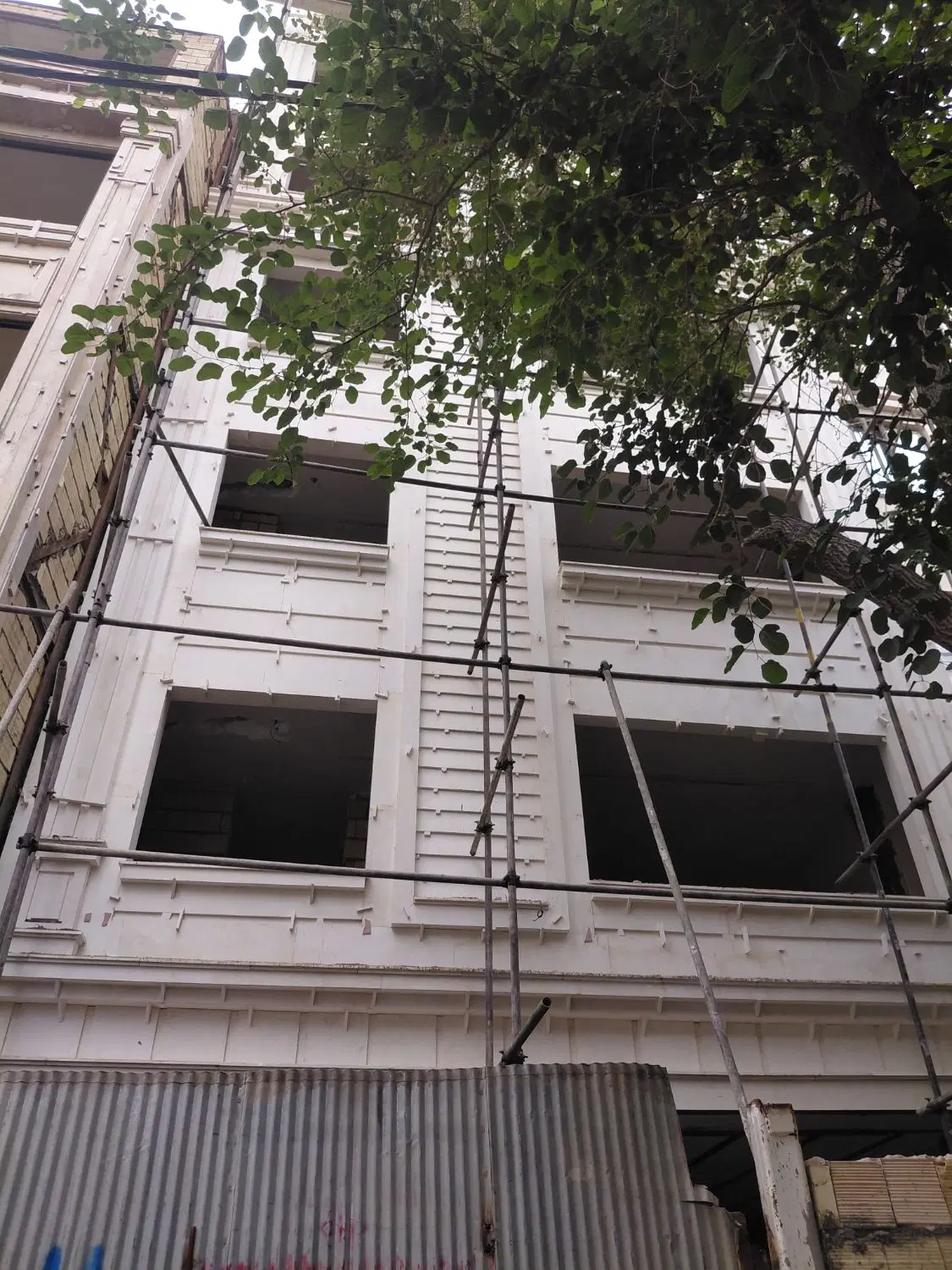 آپارتمان ۱۵۰ متری_ تک واحدی_املاک پارسی