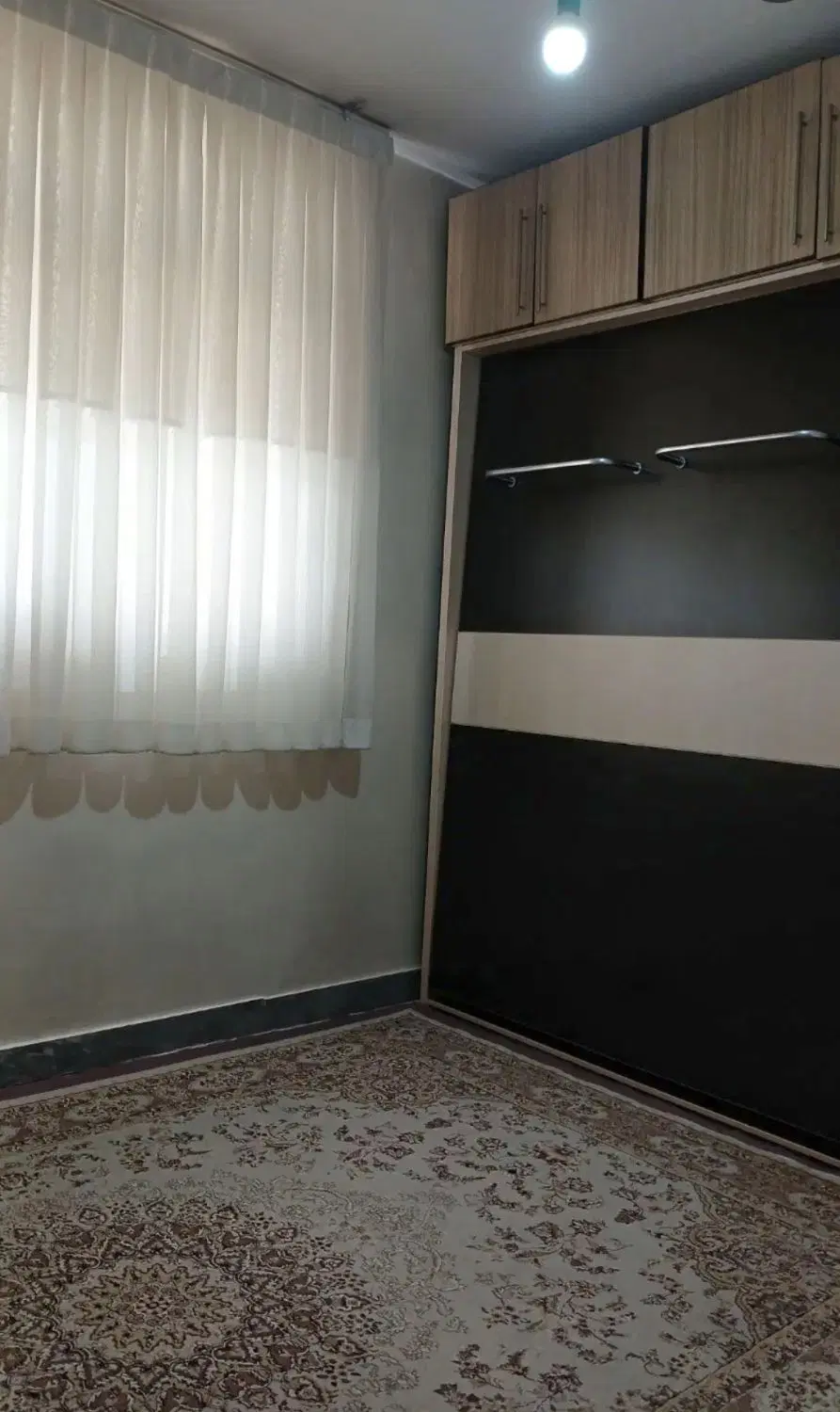 68 متری _ دوخواب _ پارکینگ