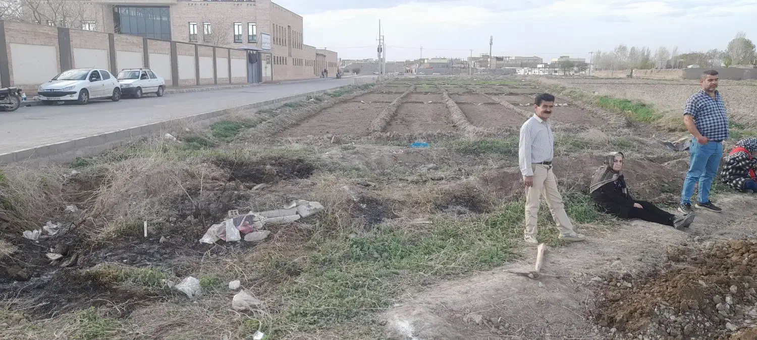 ملکی ۱۰۰ متر