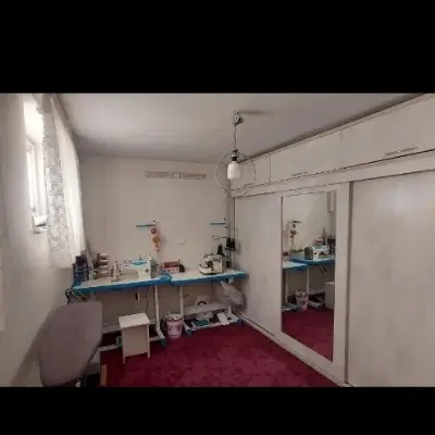 ۷۲متری ، پارکینگدار ، بازسازی شده ، چهارصد دستگاه