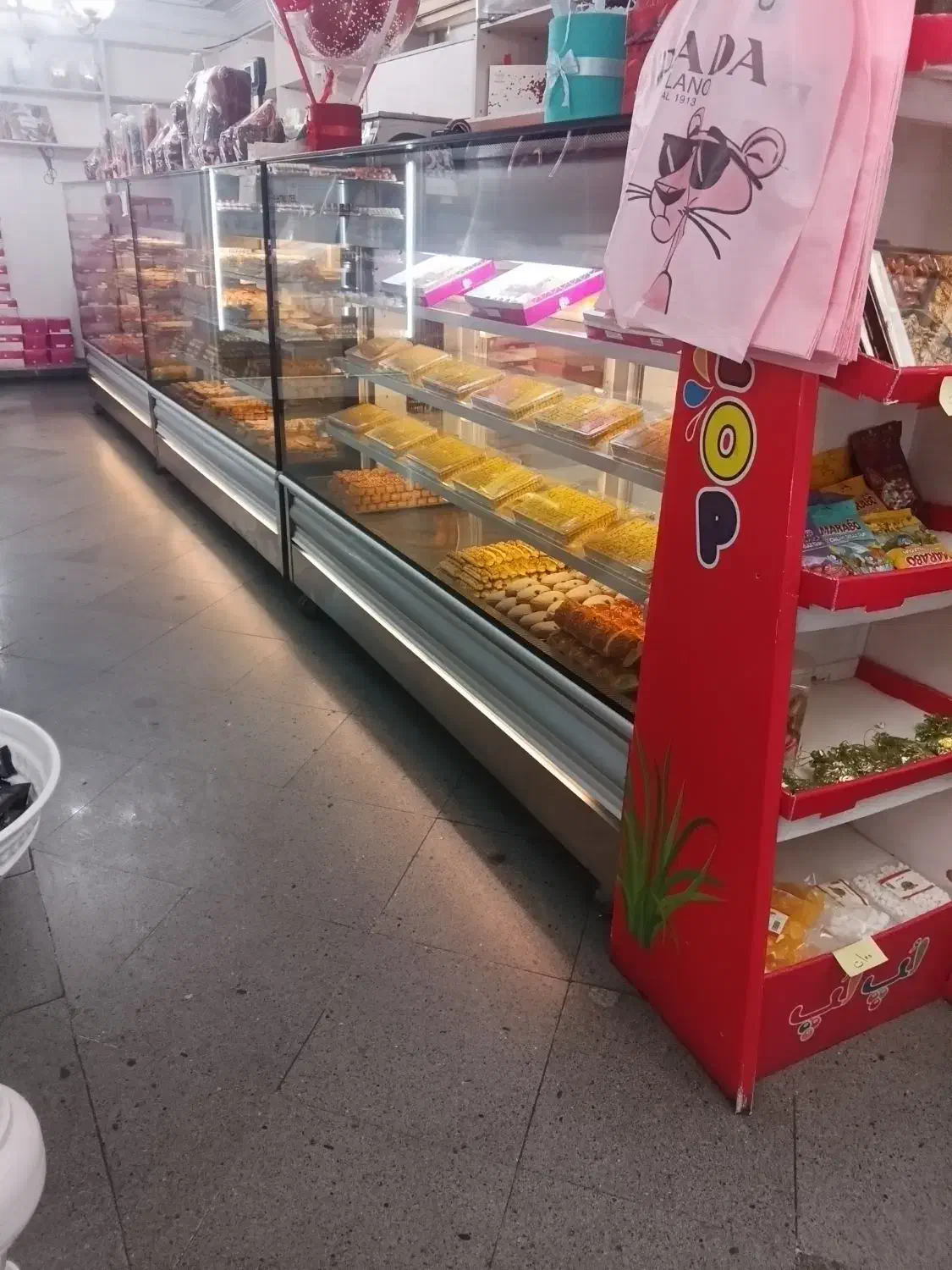 واگذاری مغازه شیرینی فروشی