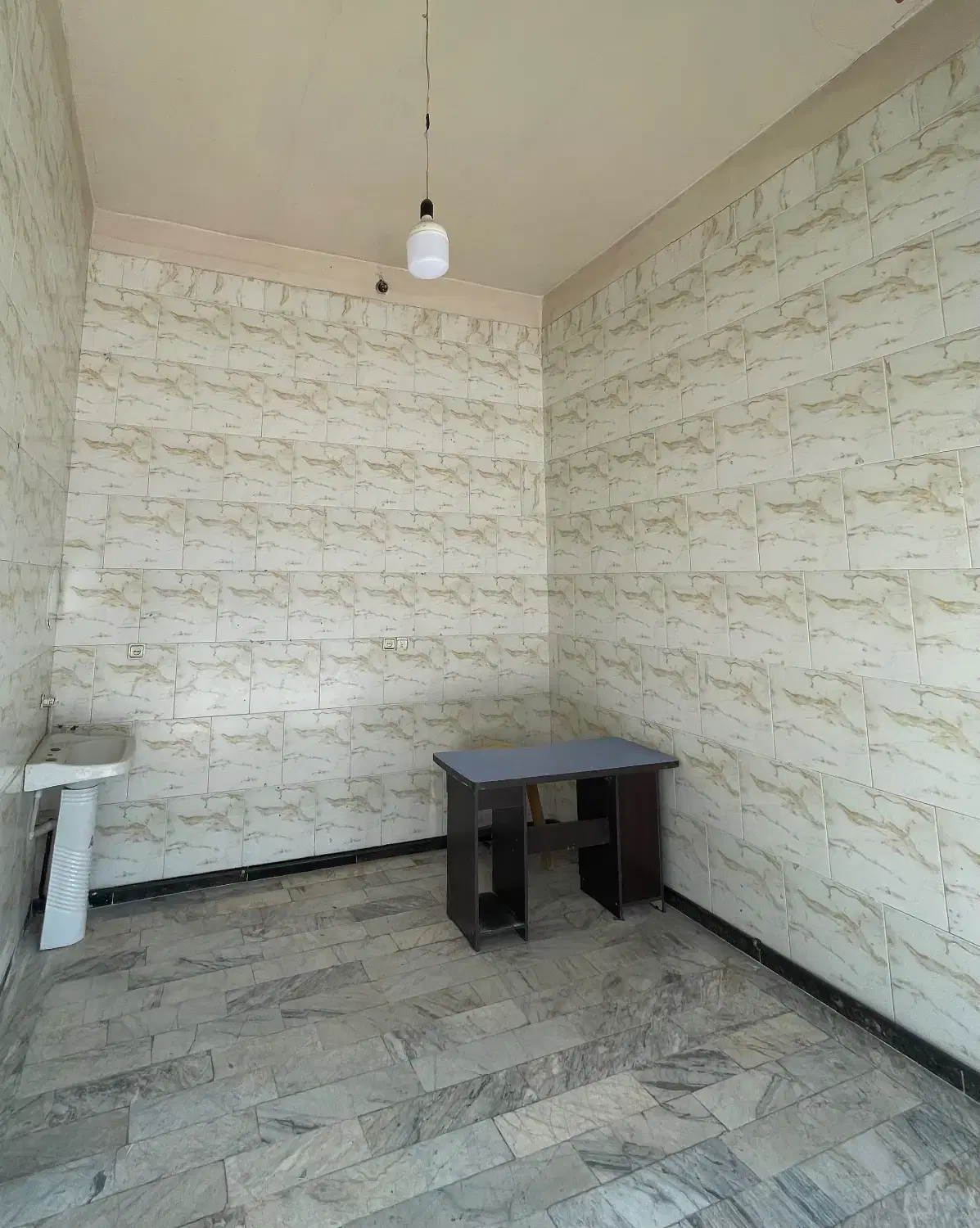 اجاره مغازه ۱۲ متری