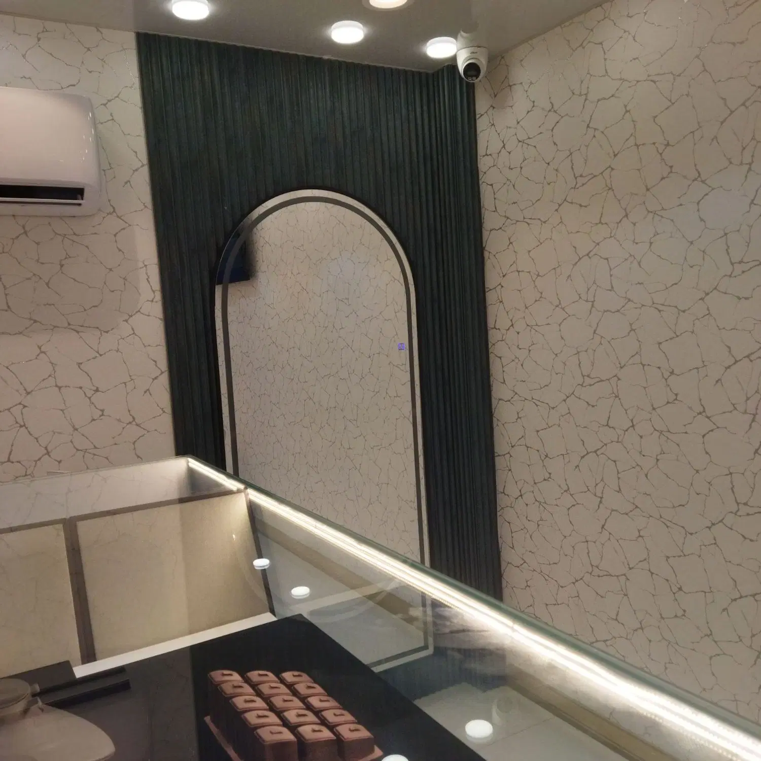 فروش کامل دکور طلا فروشی