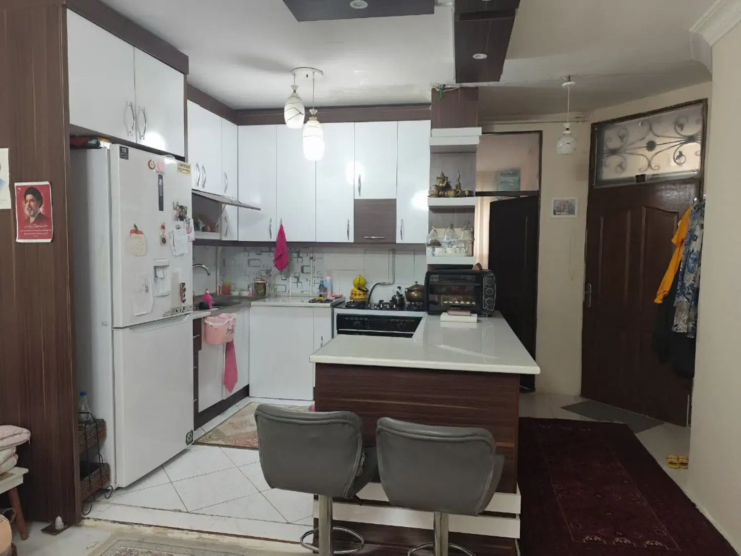 ۷۰ متربنا با ۳۰ متر حیاط اختصاصی