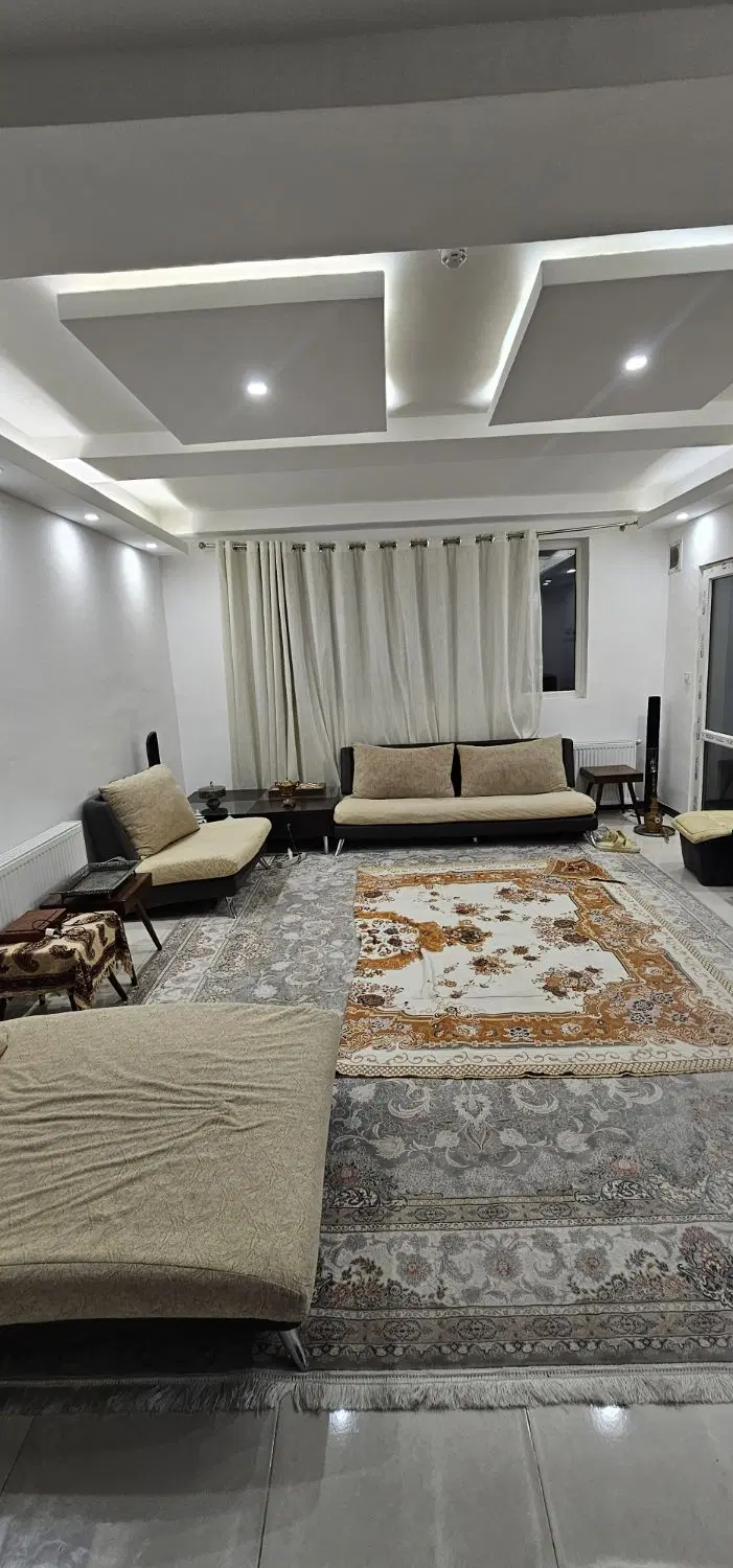 آپارتمان صدرا ملکی فاز یک
