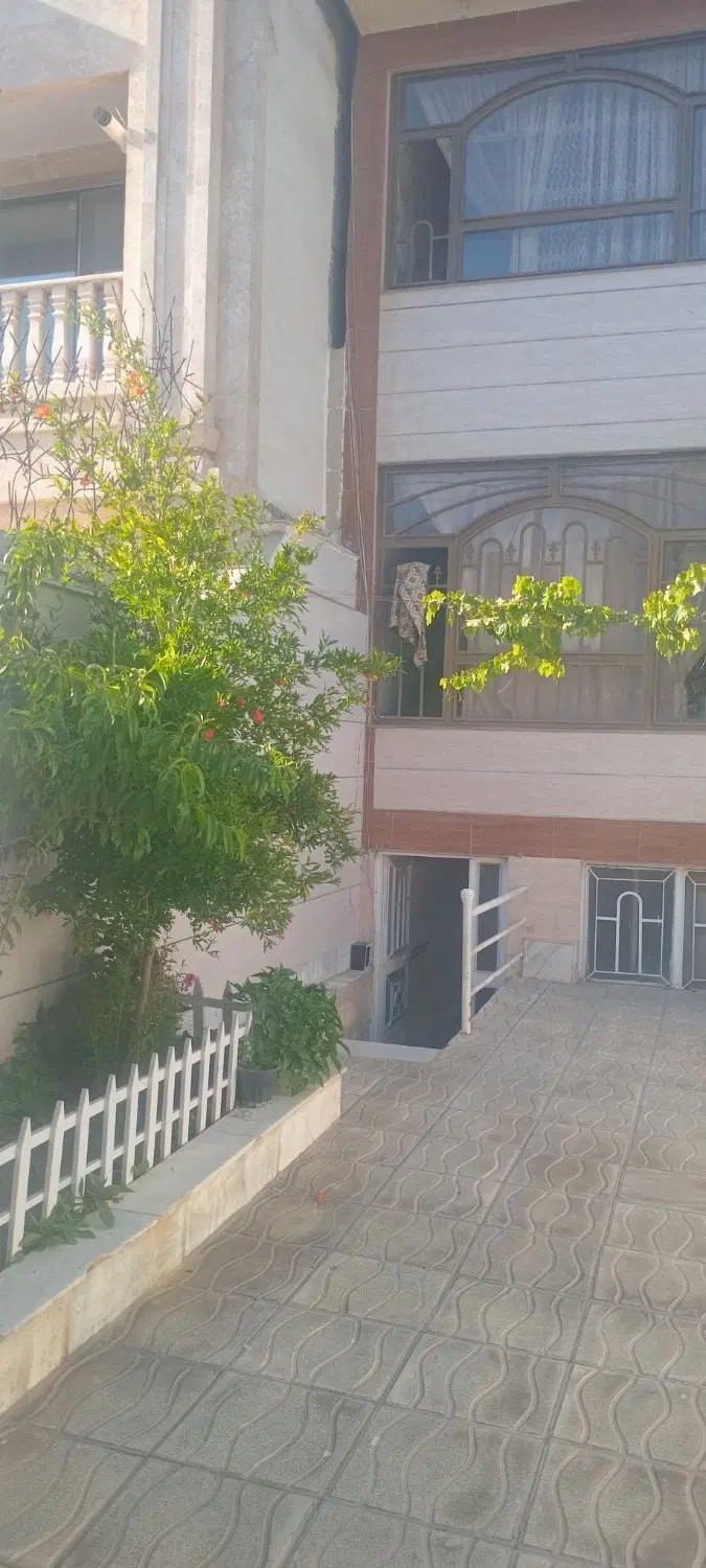 ۷۵ متری چهارراه معلم