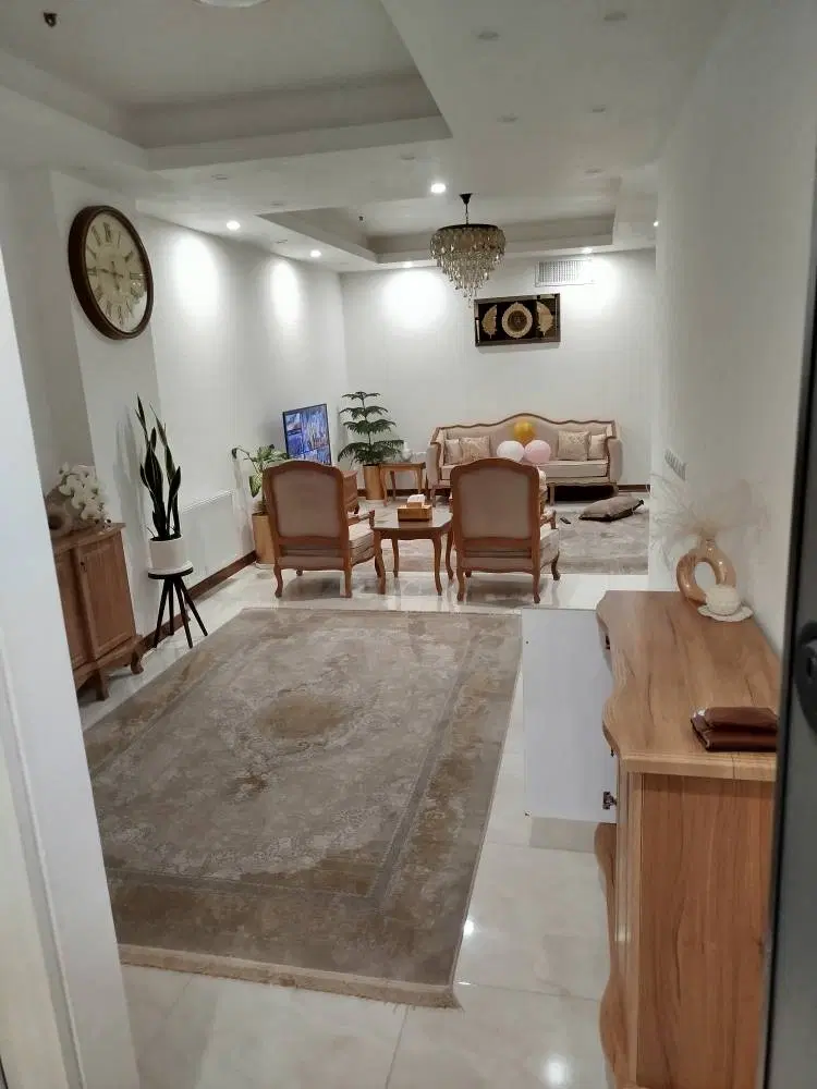 ۸۵ متر نوساز فول امکانات سند _خاوران . انور زاده_