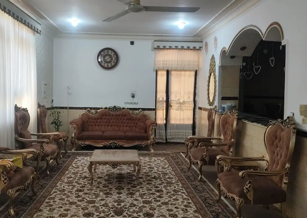 خونه بدون شناژ ولی محکم و بازسازی شده و راحت و شیک