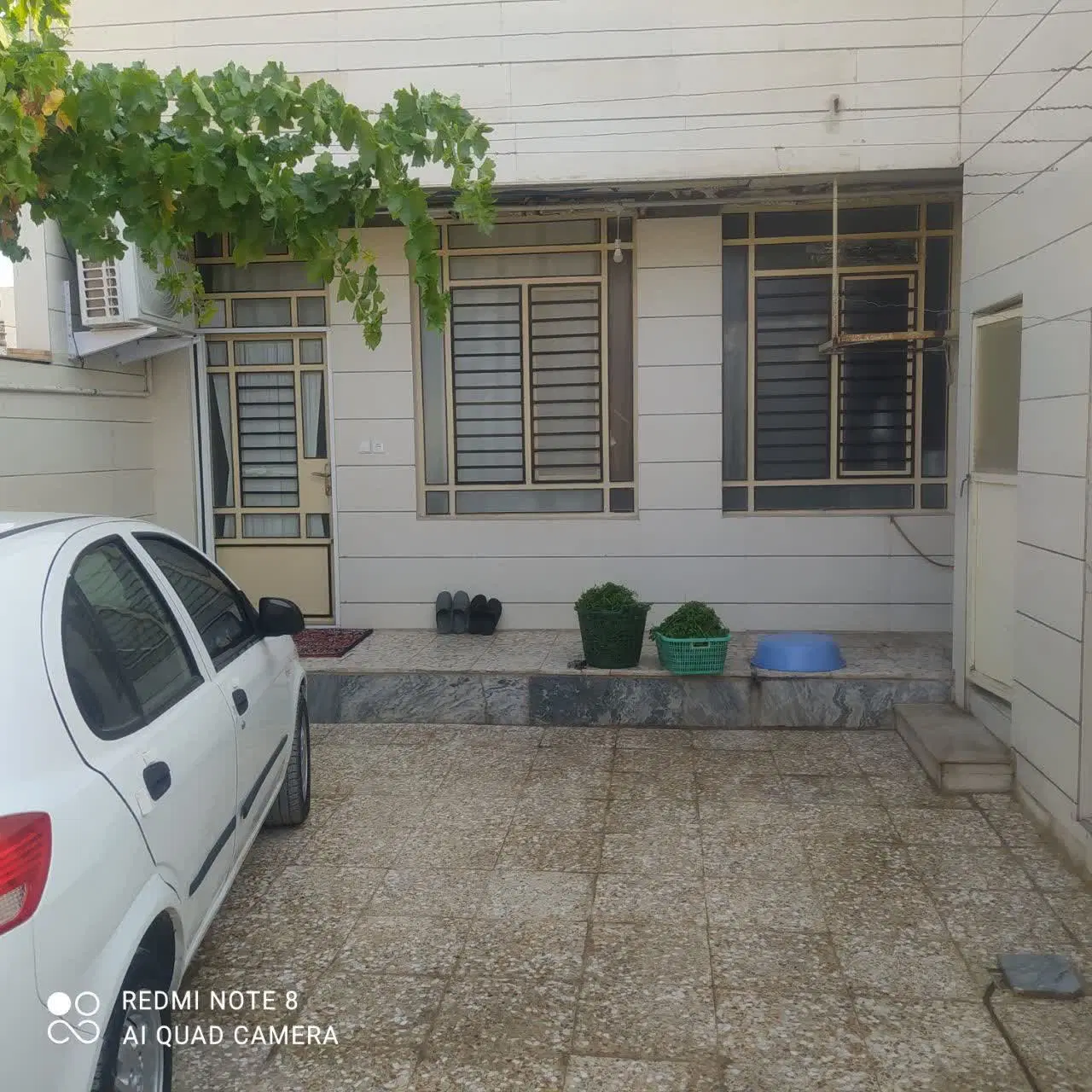 مسکونی فروشی دو طبقه
