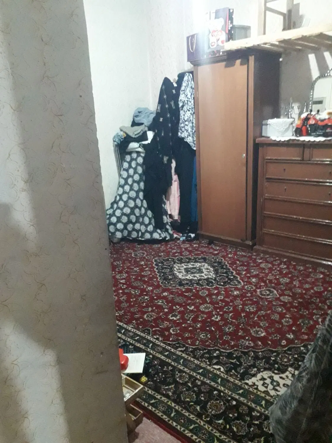 آپارتمان ۱۱۰ متری طبقه دوم_آسانسور_کریمی