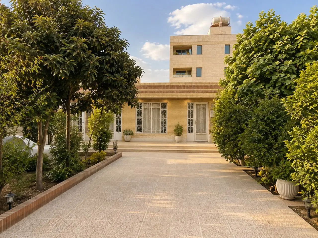 منزل مسکونی