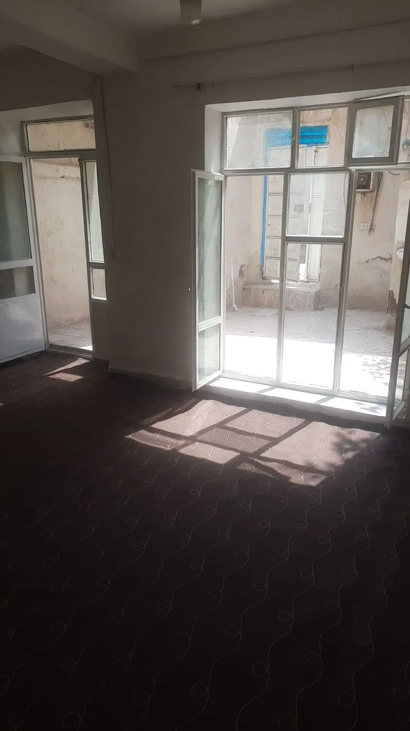 اجاره خانه دربست ۵۵ متری در خیابان توکلی
