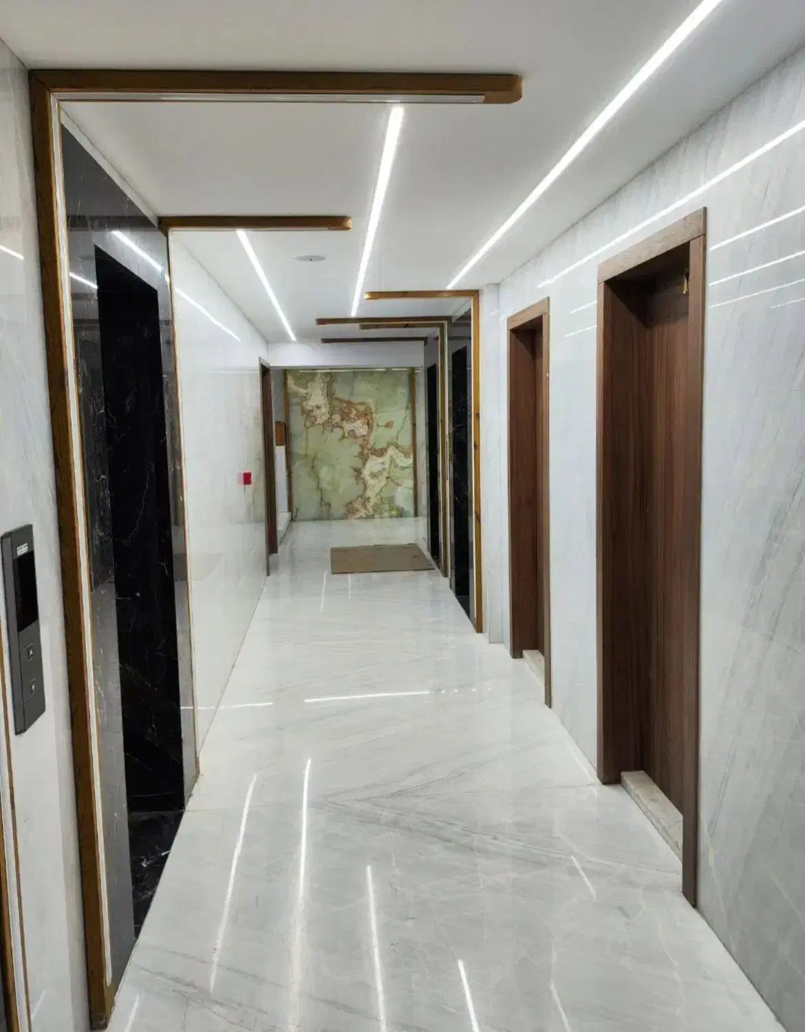 فروش دو خوابه در مجتمع کوه نور