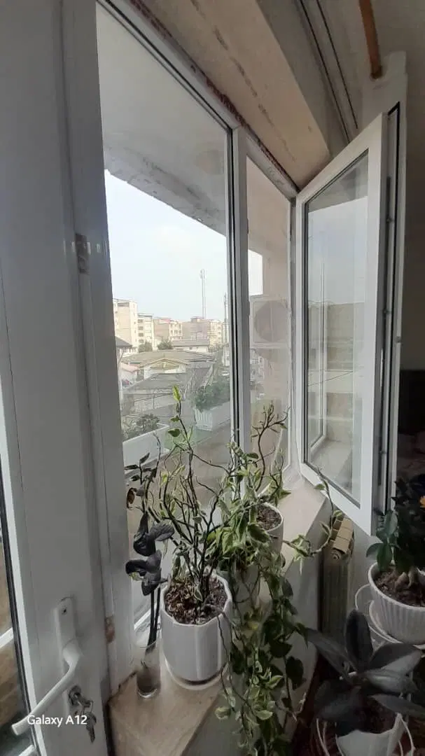 واحد۱۱۰متری پارکینگ اسانسور دارد