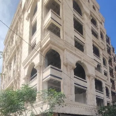 واحد_ شخصی ساز _۷۰ متر + ۱۰ حیاط _ کلید نخورده