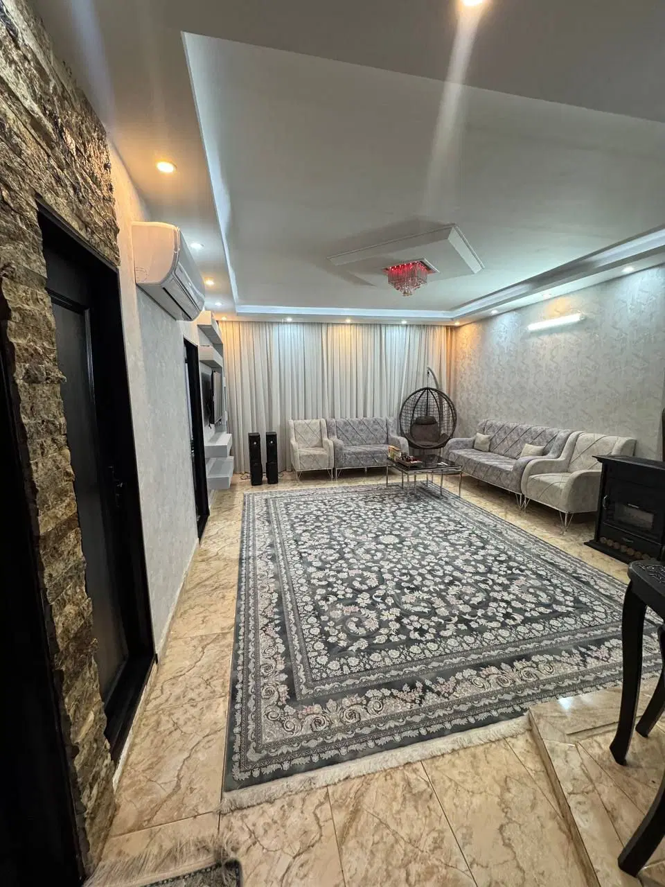 واحد ۱۴۰متری صحن حیاط
