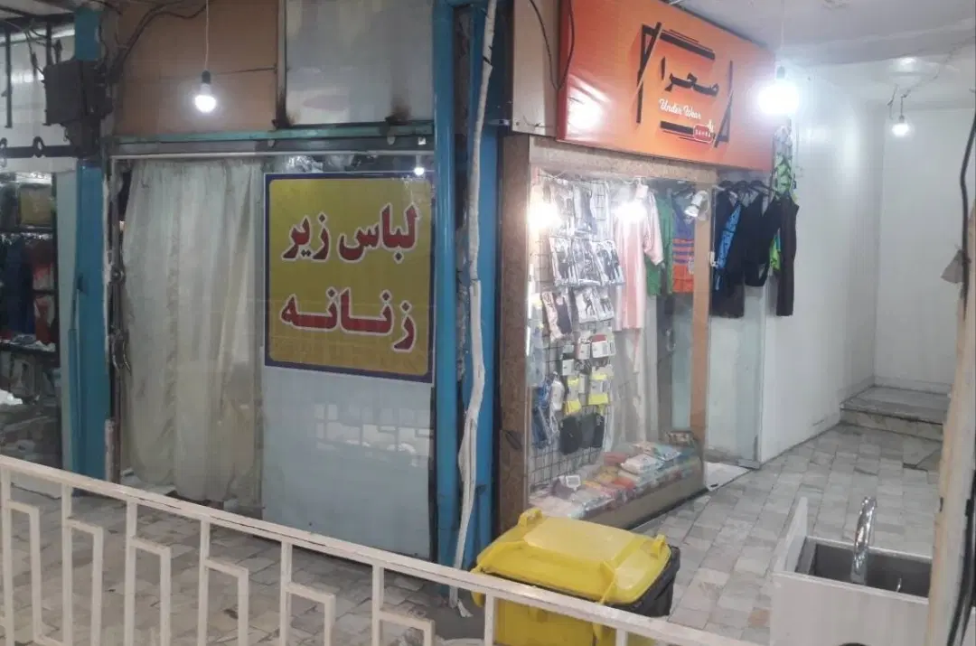 فروش مغازه در پاساژ دری