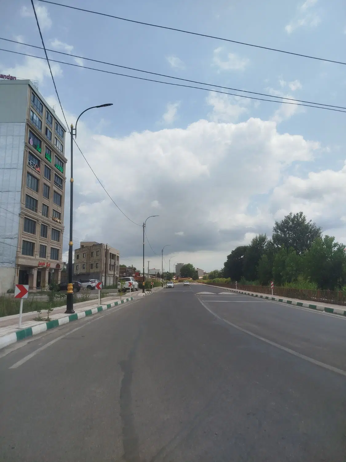 ۱۶۰ متر زمین گلسار بلوار خانجانی ۴ قطعه کنار هم