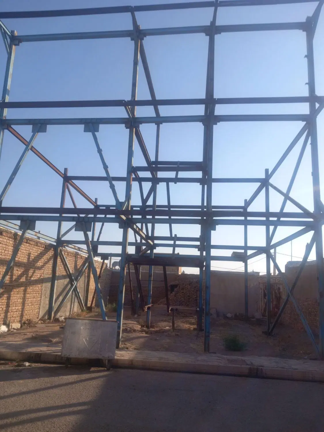 زمین مسکونی