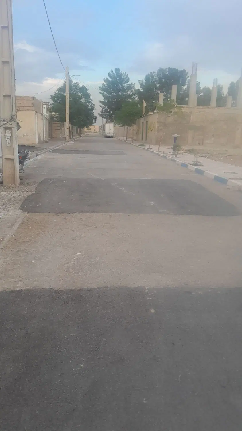 یک خونه ویلایی دوطبقه