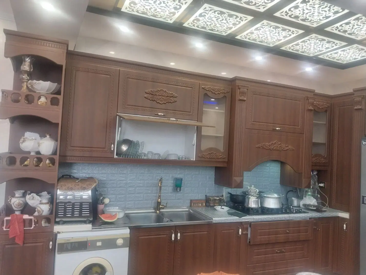 ویلاه سوییت خانه دربست اتاق پارکینگ بزرگ