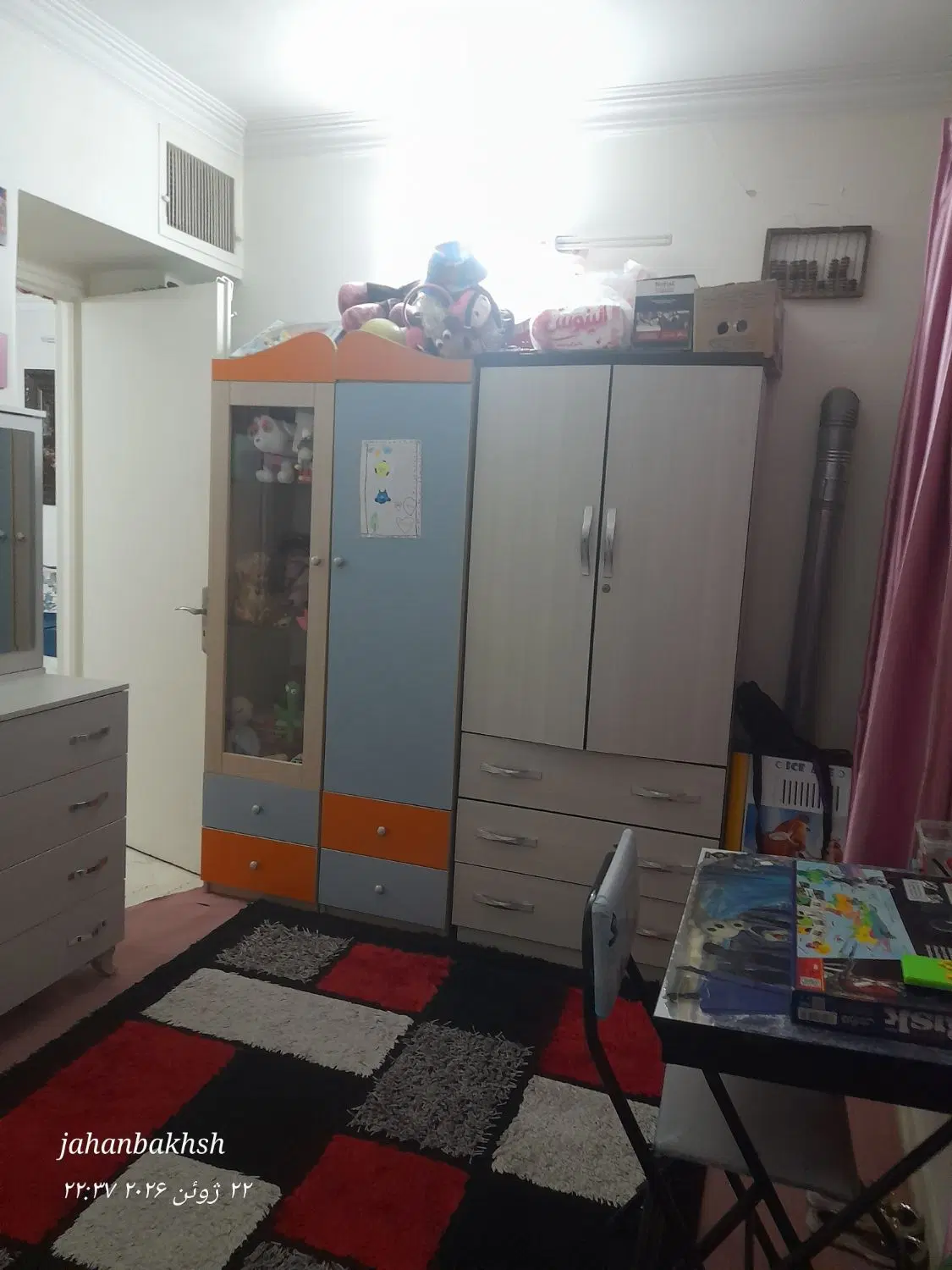 آپارتمان ۴۲ متر رو به خیابان