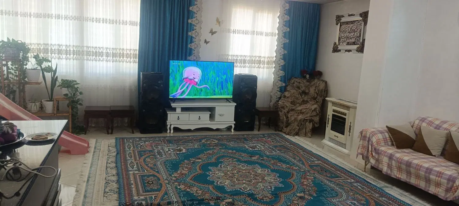 واحد 140 متری